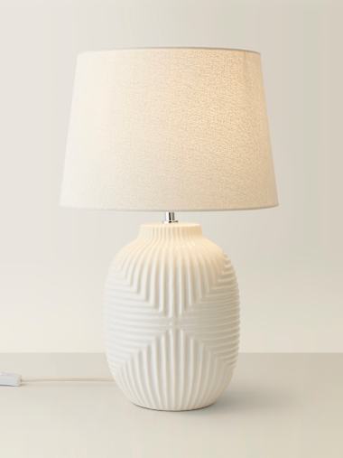 Large White Geo Ribbed Gloss Table Lamp
