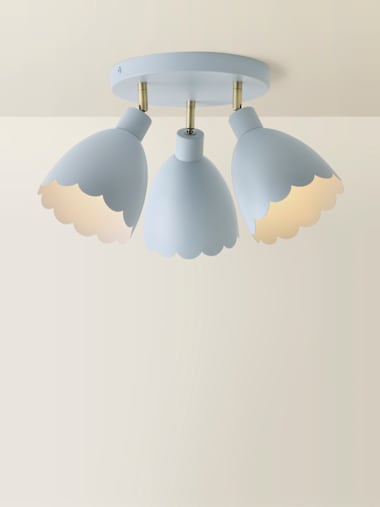 Powder Blue 3 Way Scalloped Spotlight