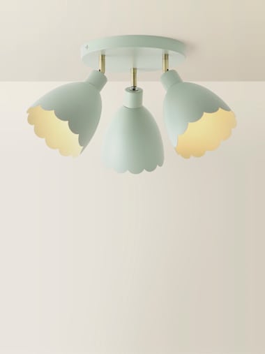 Sage Green 3 Way Scalloped Spotlight