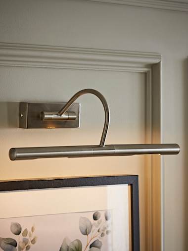 Capri Traditional Picture Wall Light in Satin Nickel