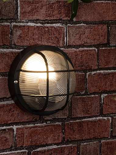 Pendle IP44 Round Black Bulkhead Wall Light