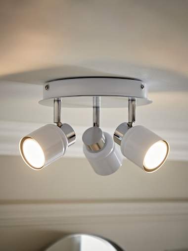 IP44 White and Chrome 3-Way Round Ceiling Spotlight