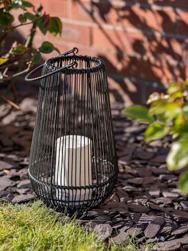 Outdoor IP44 Vase Basket with Battery Operated LED Candle