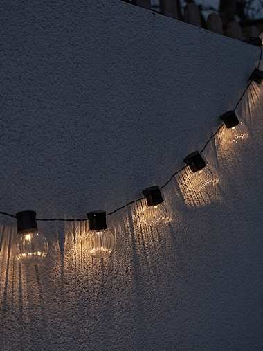 20 x IP44 Warm White Battery Operated String Lights with Pumpkin Caps