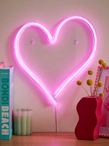 Heart LED Neon Style Wall Light