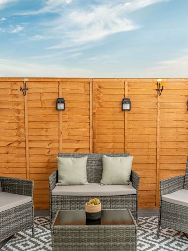IP44 LED PIR Motion Sensor Wall and Fence Lights