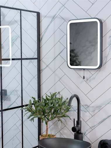 Bathroom Mirror IP44 Matte Black Rectangle LED Battery Operated Mirror with Pull Switch