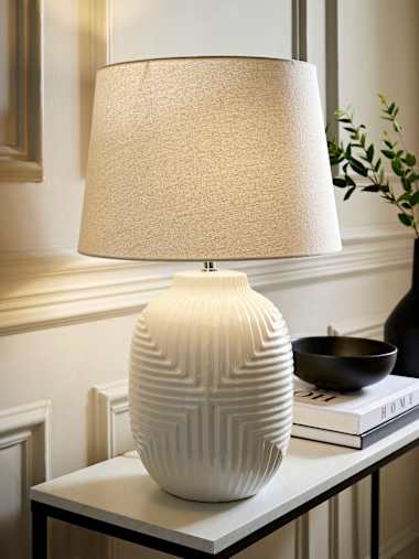 Large White Geo Ribbed Gloss Table Lamp
