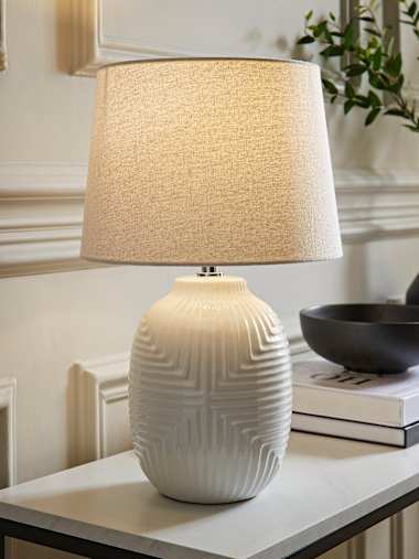 Medium White Geo Ribbed Gloss Table Lamp