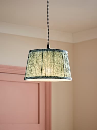 Alba Small Tapered Floral Print Easy Fit Shade