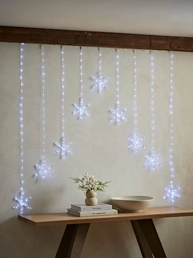 Premier Decorations Pin Wire Snowflake Curtain with White LEDs