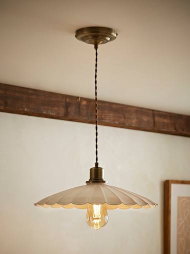 Vintage Cream Scalloped Pendant Ceiling Light