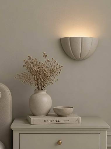 Moss Green Scallop Ceramic Flush Wall Light