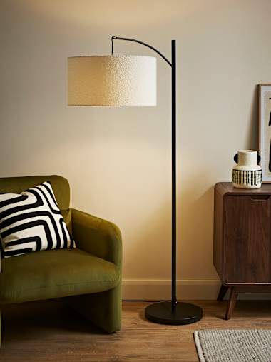 Curved Black Floor Lamp with Medium Cream Boucle Shade