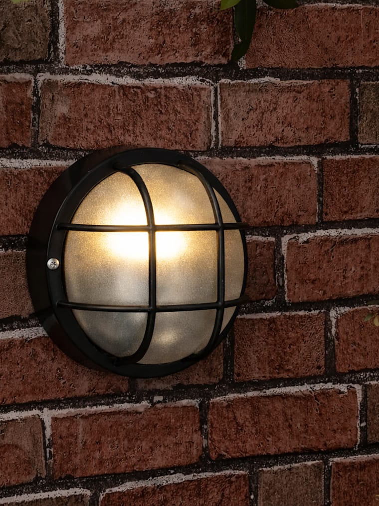 IP44 Round Black Bulkhead Wall Light