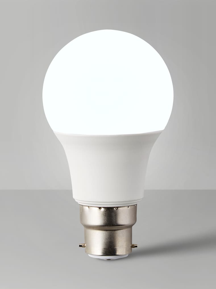 6W Standard Cool White LED Bulb