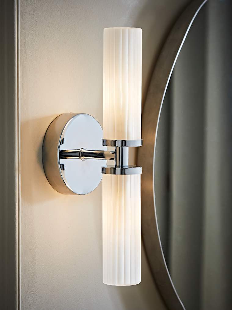 IP44 2-Way Chrome Wall Light with Reeded Glass Shades
