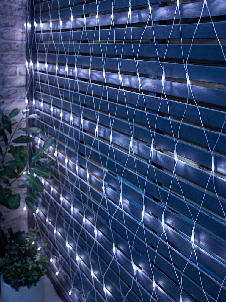 IP44 Cool White 3m by 2m 2 LED Outdoor Net Light