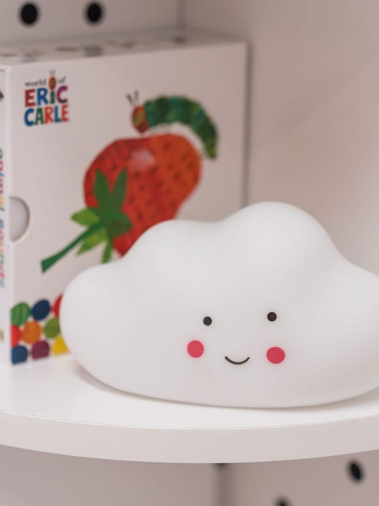 Cloud RGB LED Light with Remote Control