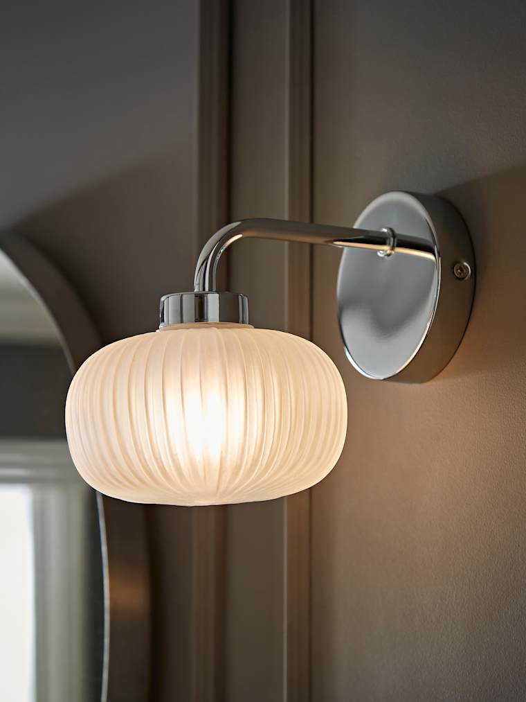 IP44 Chrome Wall Light with Frosted Glass Shade