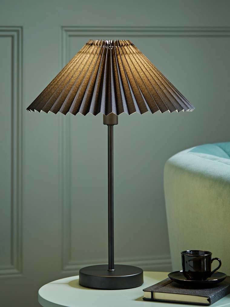 Black Table Lamp