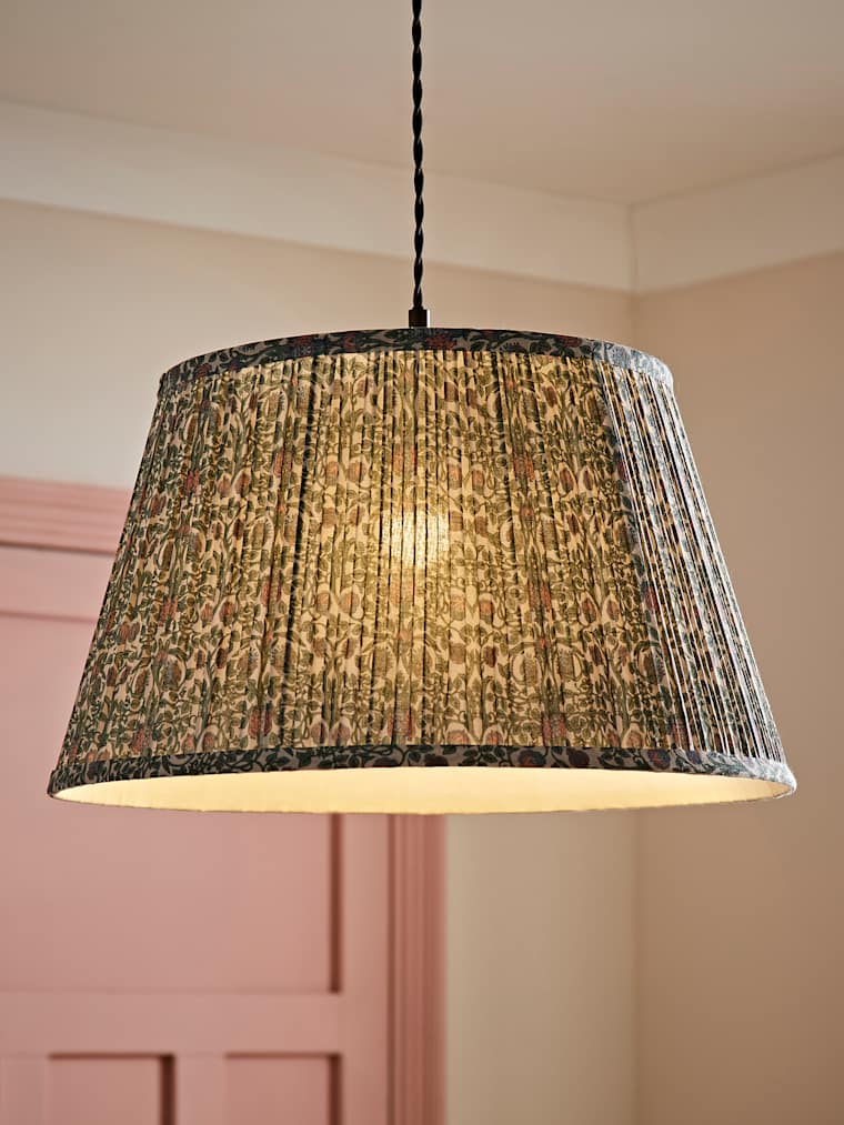 Large Tapered Pleated Floral Easy Fit Shade