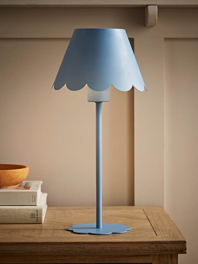 Light Blue Rechargeable Scalloped Table Lamp with Remote