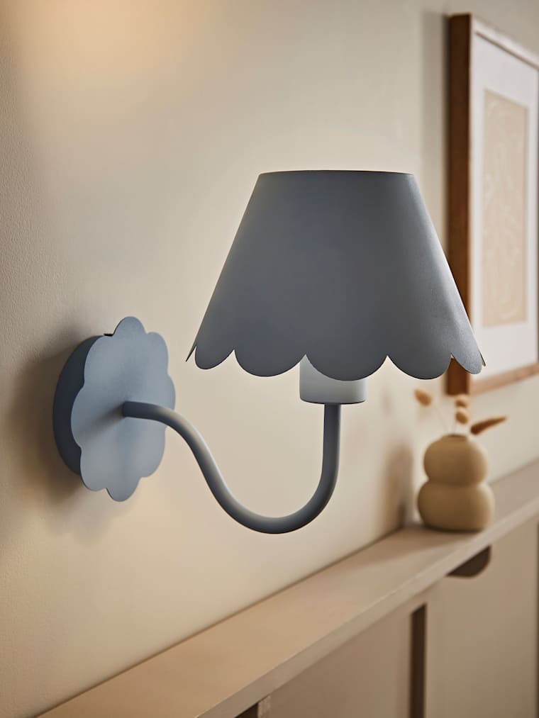 Light Blue Rechargeable Scalloped Wall Light with Remote