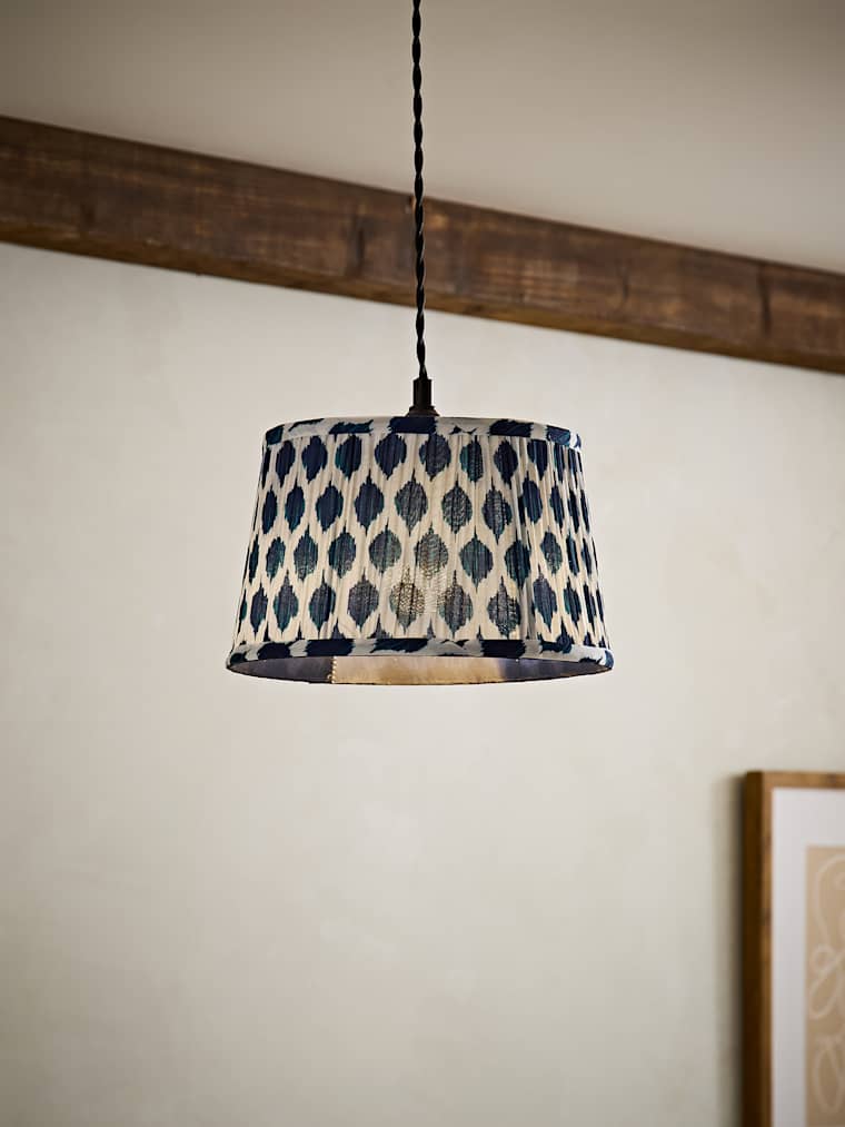 Small Ikat Pleated Taper Shade