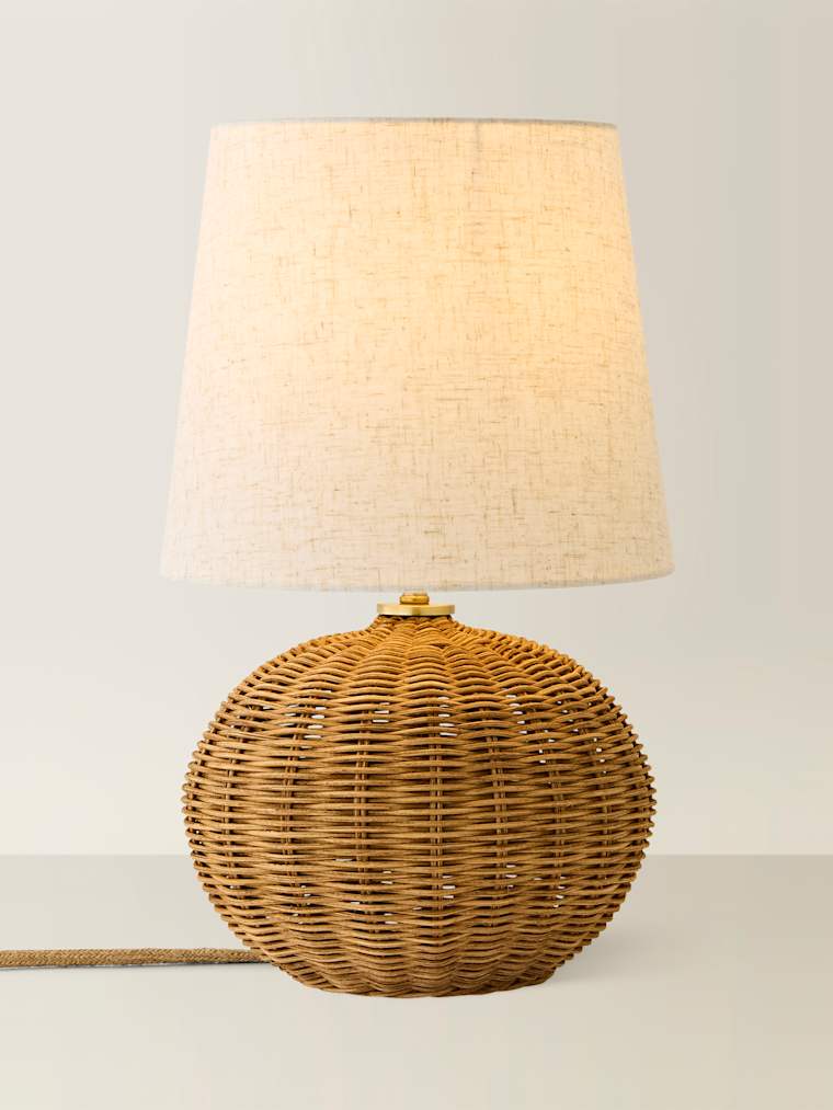 Natural Wicker and Linen Table Lamp