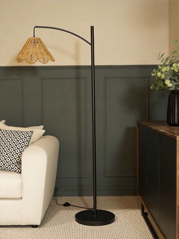 Curved Black Floor Lamp with Natural Rattan Flower Shade